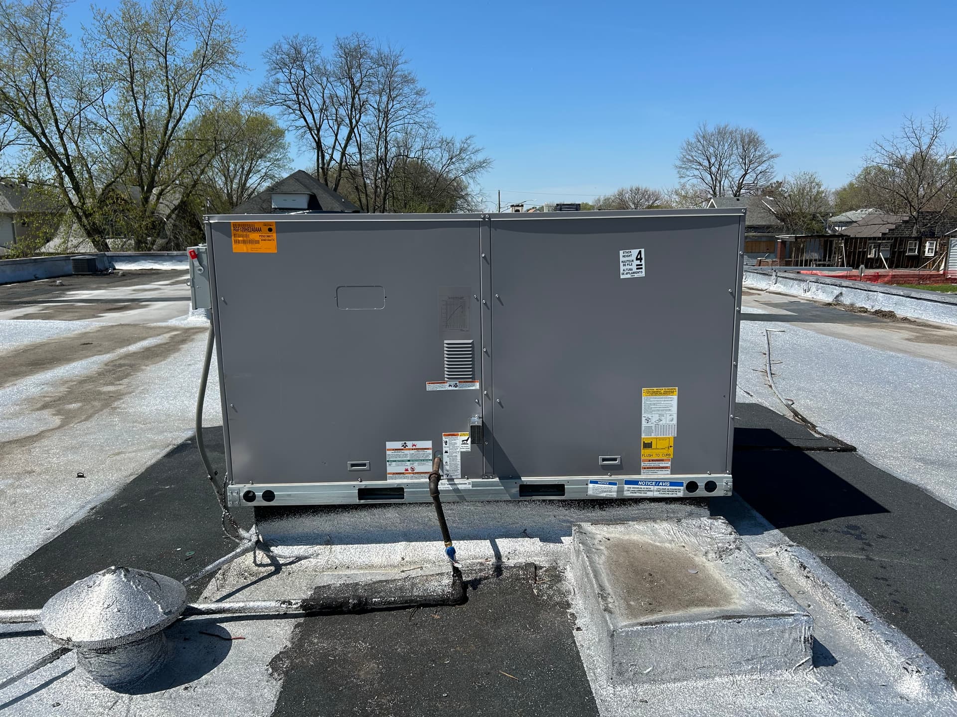 Gallery photos for 10 Ton Rooftop Package Unit Install in Downtown Indianapolis: Image #3