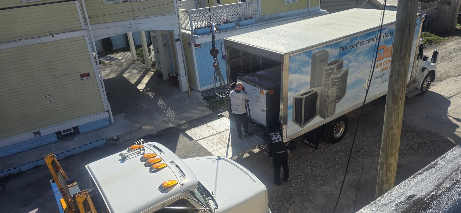 Gallery photos for 10 Ton Rooftop Package Unit Install in Downtown Indianapolis: Image #4