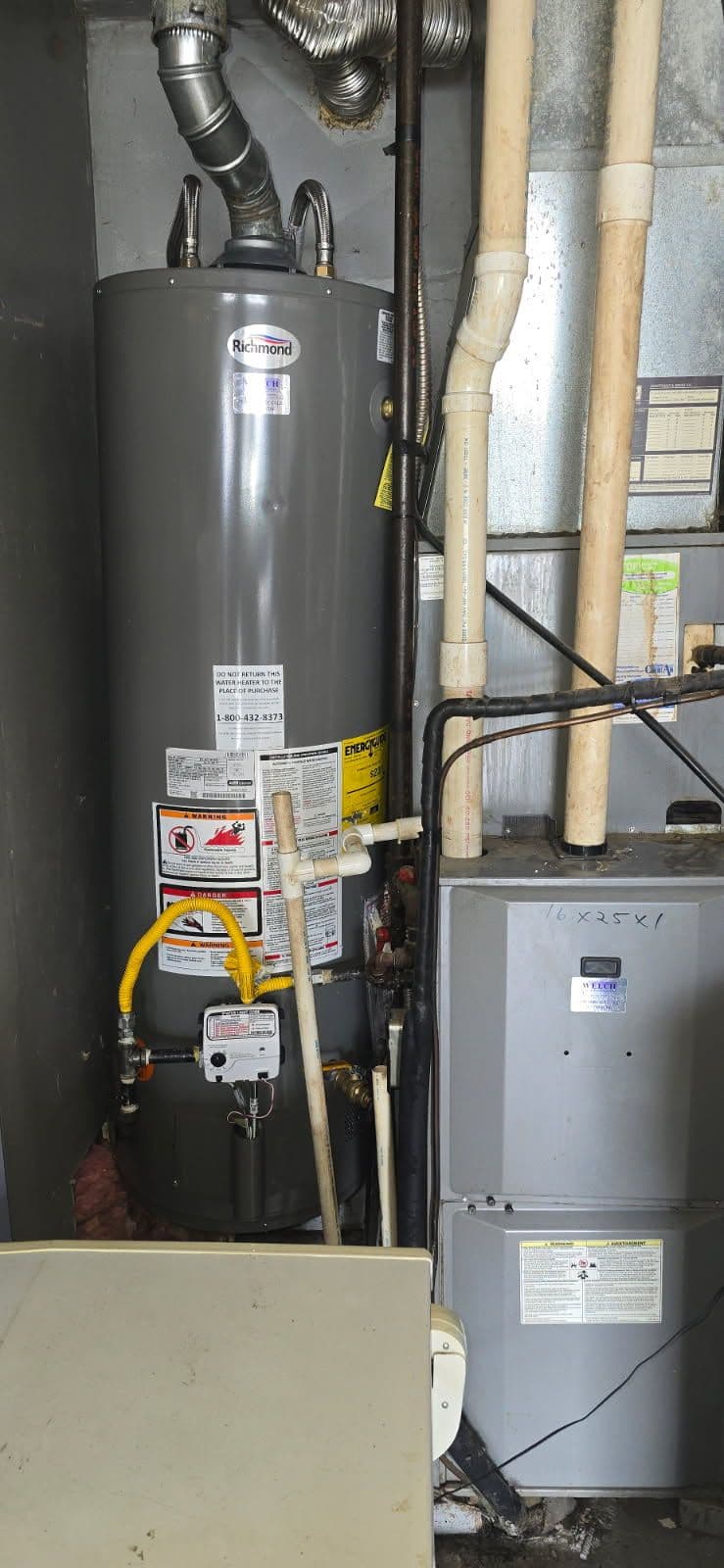 Efficient Water Heater Replacement in Greenwood image